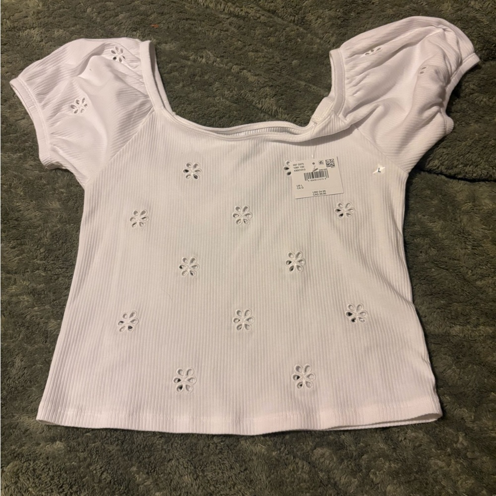 American Eagle Outfitters White Short Sleeve Tee